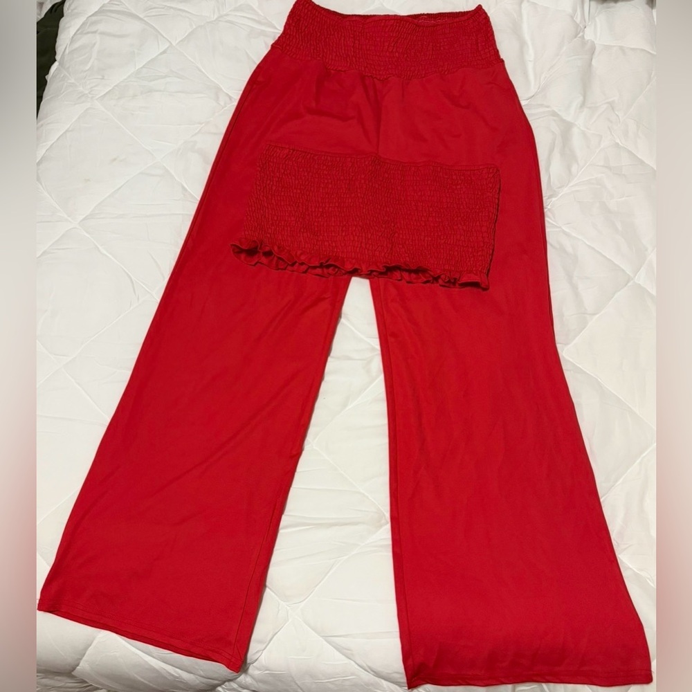 Red Women's Pants and Top - Picture 2 of 4